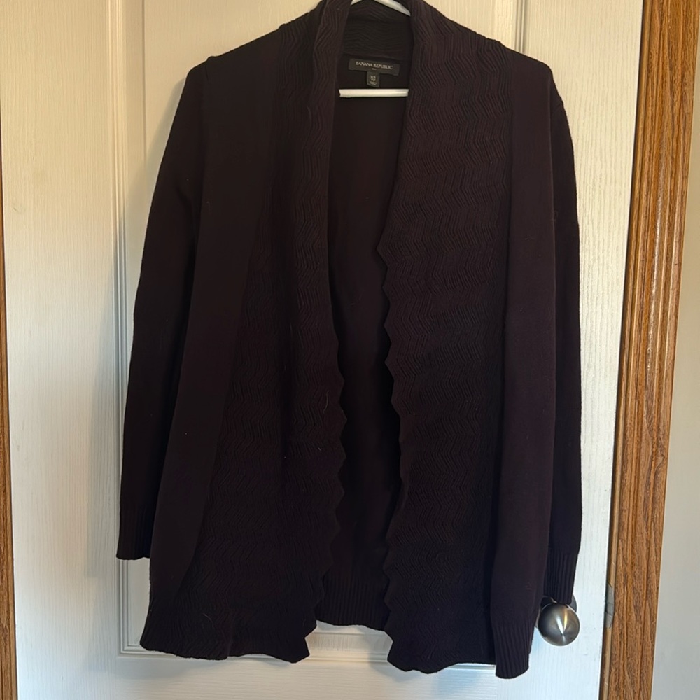 Banana republic long cozy purple sweater. Size xs. Worn a couple times.